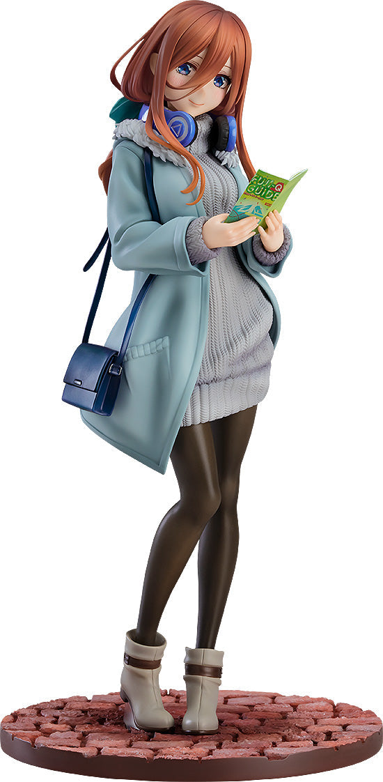 Good Smile Scale Figure: The Quintessential Quintuplets - Miku Nakano Date Style Escala 1/6