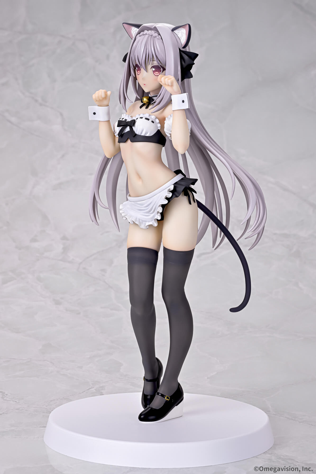 Q Six Scale Figure: Tsuki Ni Yorisou Otome No Sahou - Luna Sakurakouji Cat Maid Escala 1/6