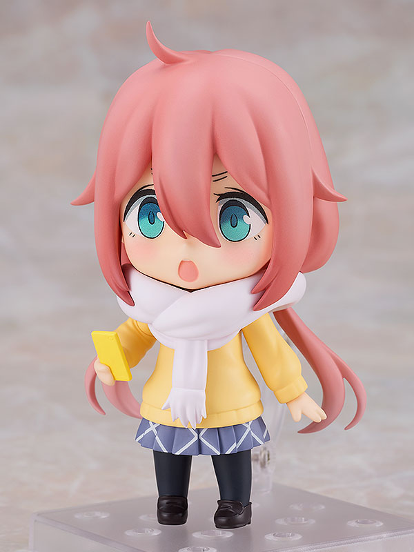 Max Factory Nendoroid: Laid Back Camp - Nadeshiko Kagamihara Con Uniforme Escolar