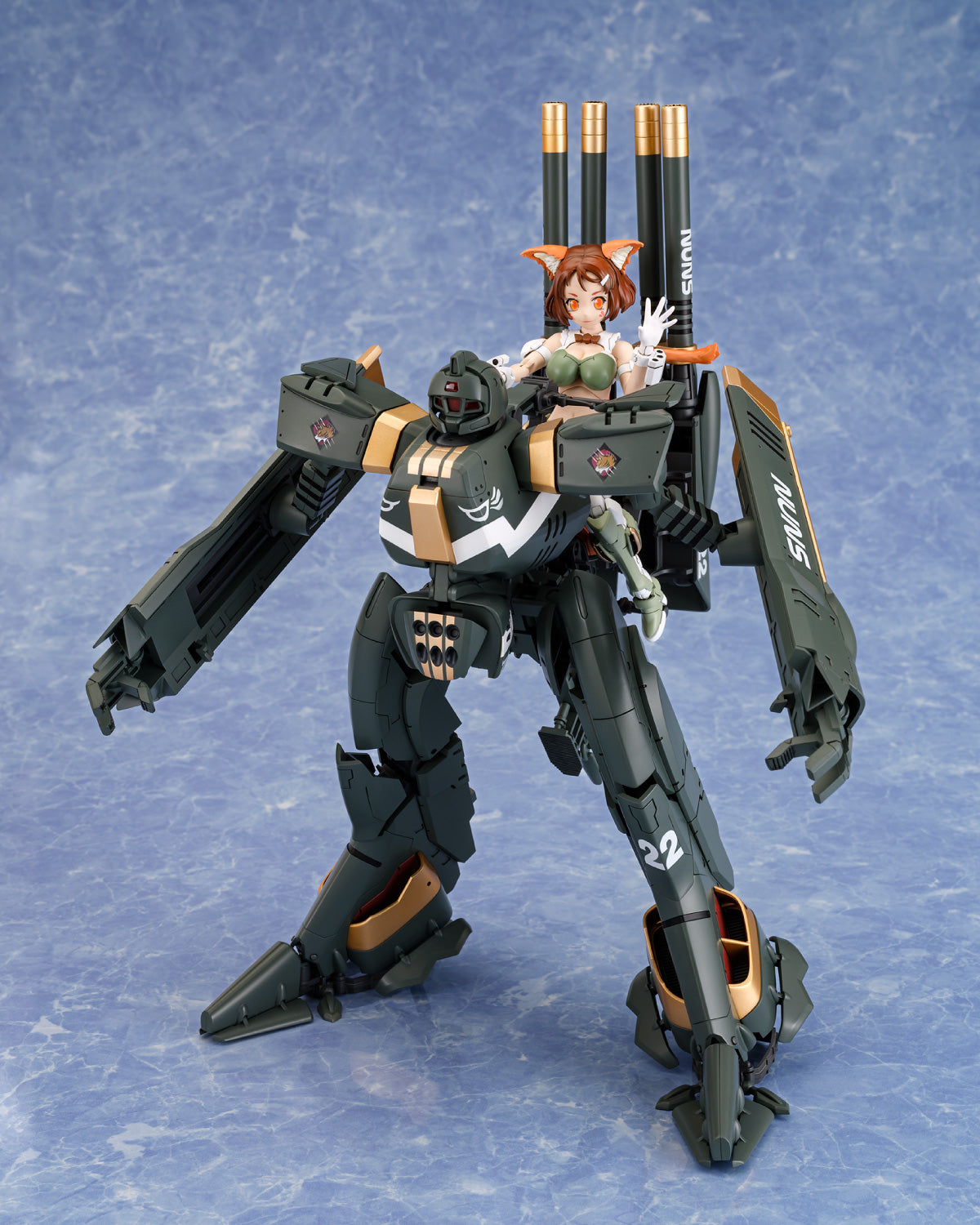 Aoshima Model Kits: Macross Delta - Macross Delta Vb 6 Konig Monster Kit De Plastico