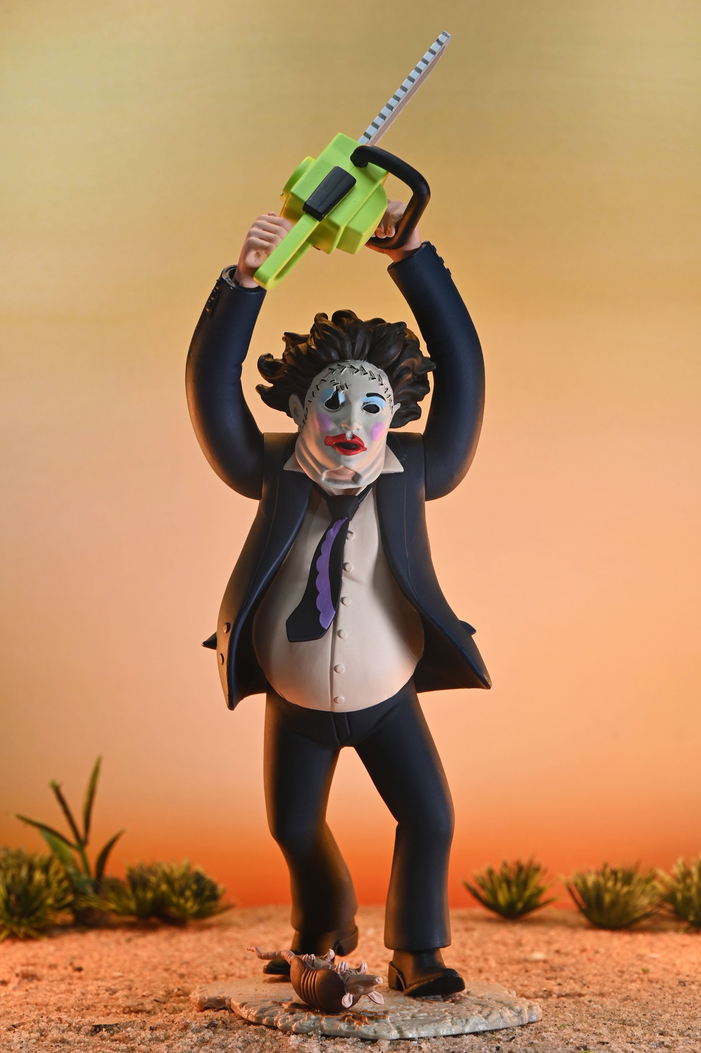 NECA Toony Terrors: Masacre En Texas 50 Aniversario - Pretty Woman Leatherface 6 Pulgadas