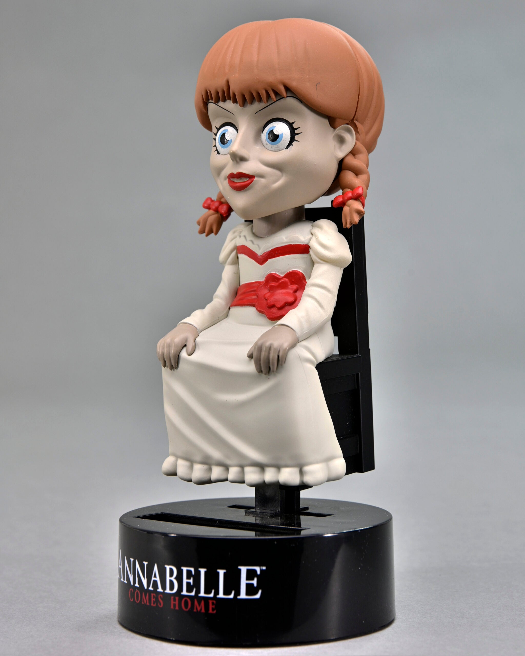 NECA Body Knocker Cabezon: El Conjuro - Annabelle