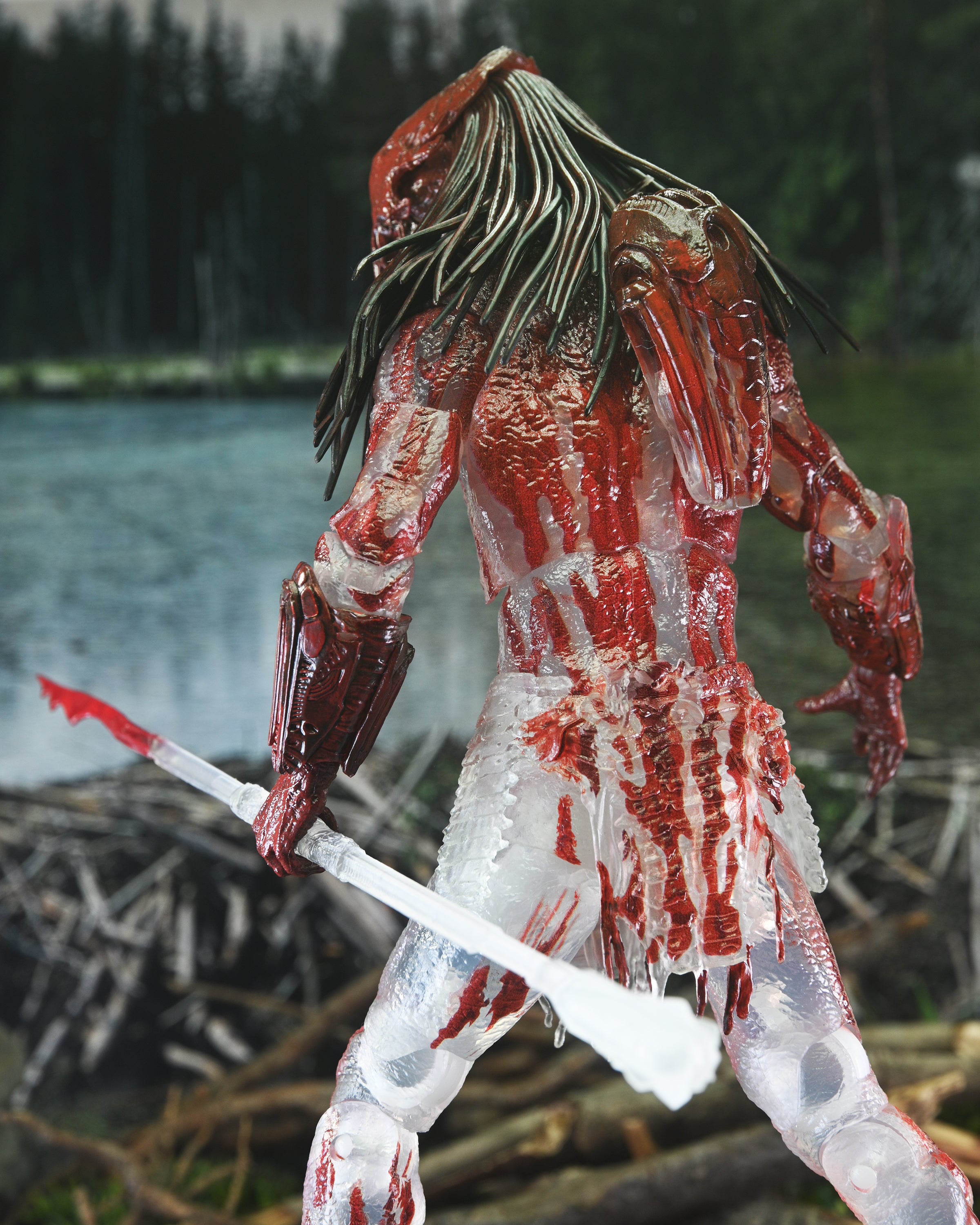 NECA Figura de Accion Ultimate: Depredador La Presa - Depredador Feral Ensangrentado 7 Pulgadas