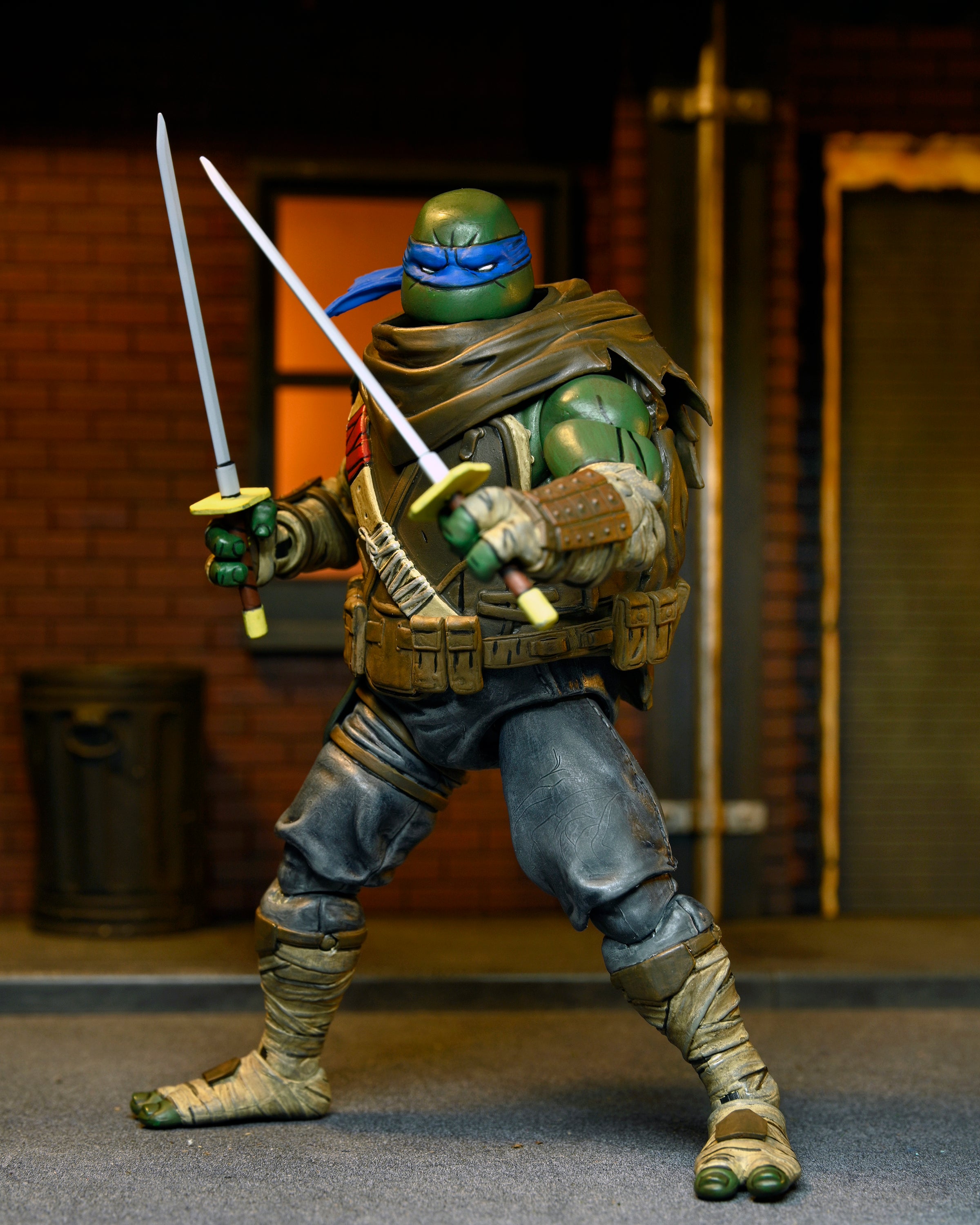 NECA Figura de Accion Ultimate: TMNT Tortugas The Last Ronin - Leonardo 7 Pulgadas