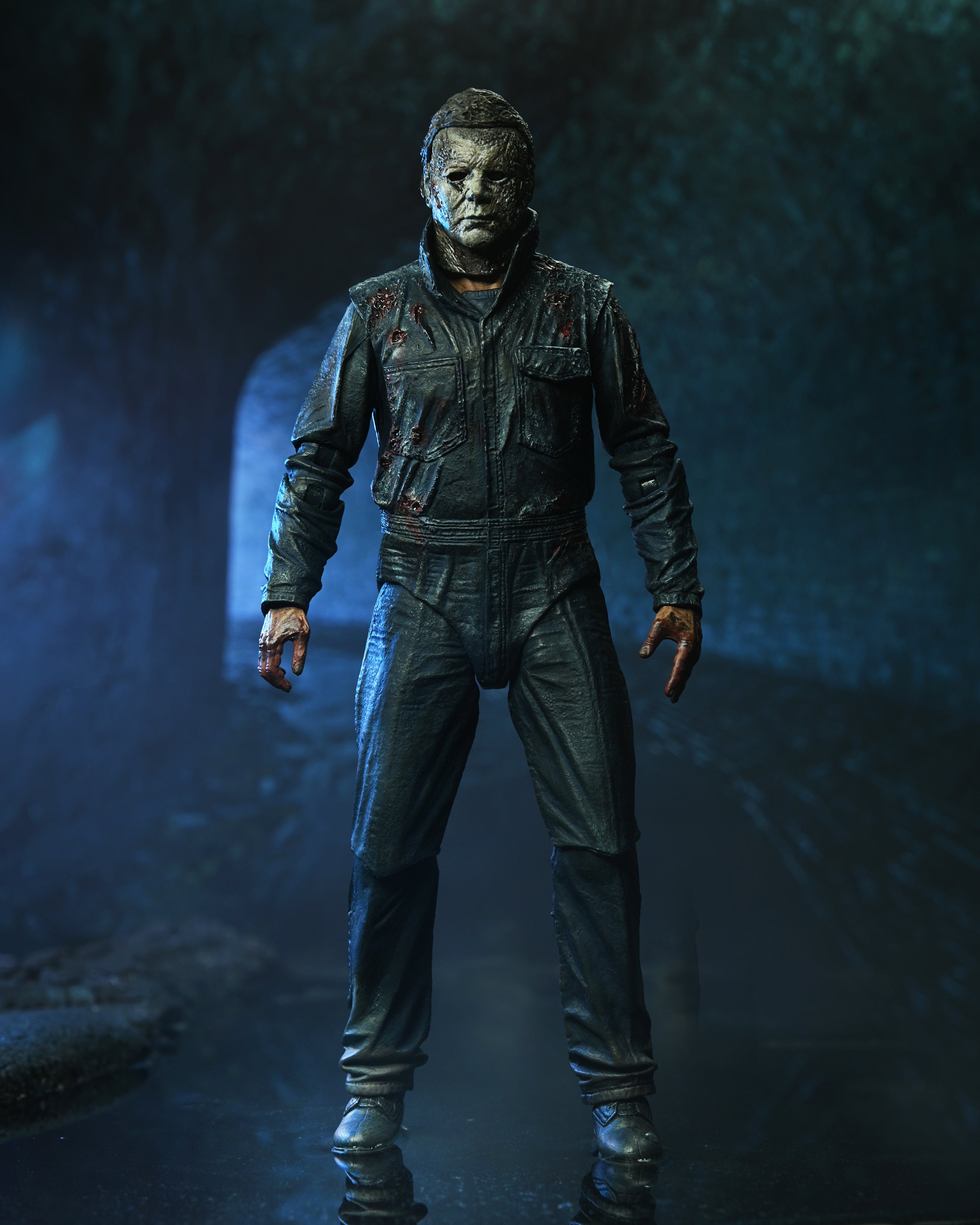 Neca Figura de Accion Ultimate: Halloween Ends 2022 - Michael Myers 7 Pulgadas