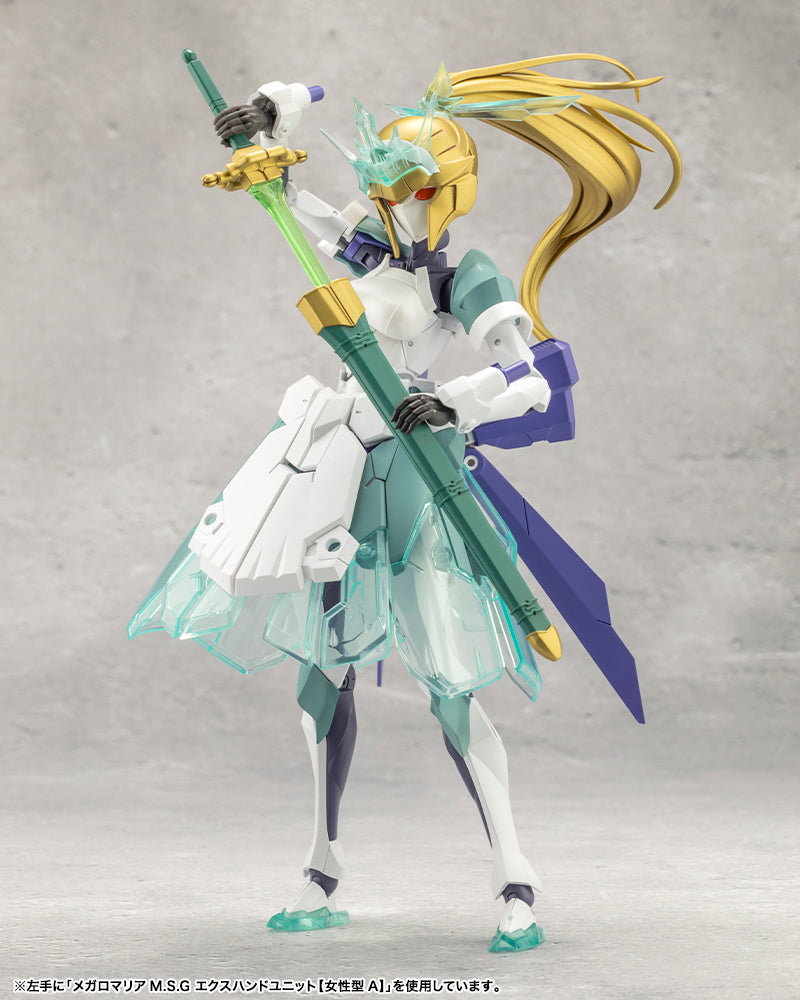 Kotobukiya: Megalomaria Unlimited Universe - Green Glass Kit De Plastico