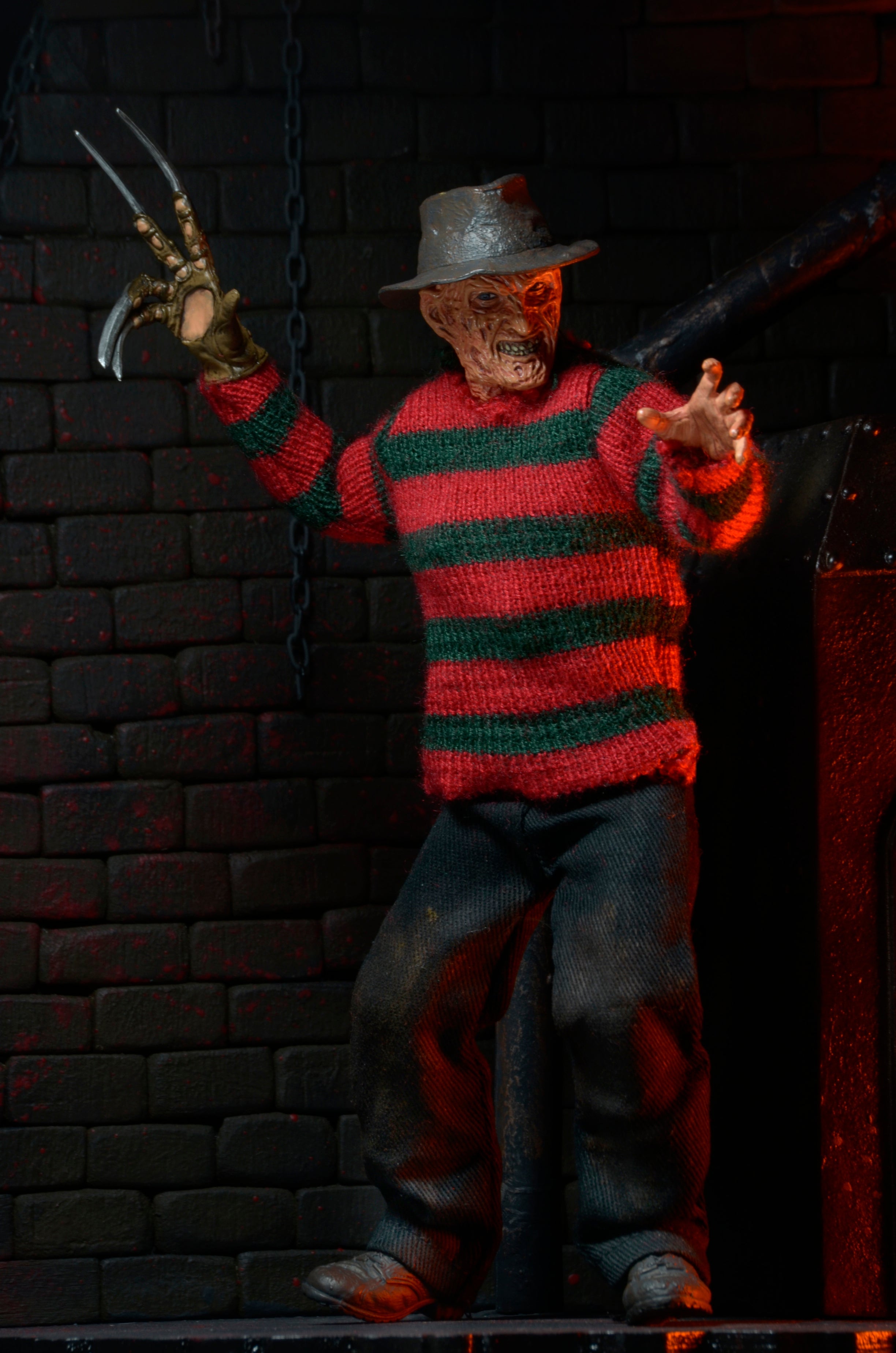 NECA Figura de Accion Vestida: Pesadilla En La Calle Del Infierno 3 Dream Warriors - Freddy 8 Pulgadas