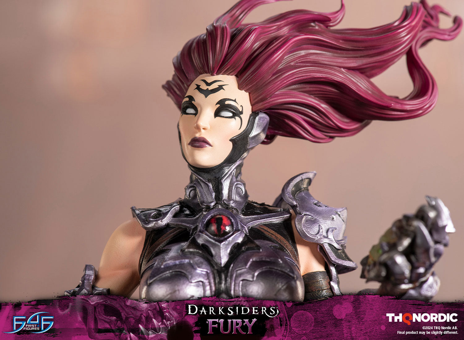 First 4 Figures: Darksiders - Fury 17.7 Pulgadas