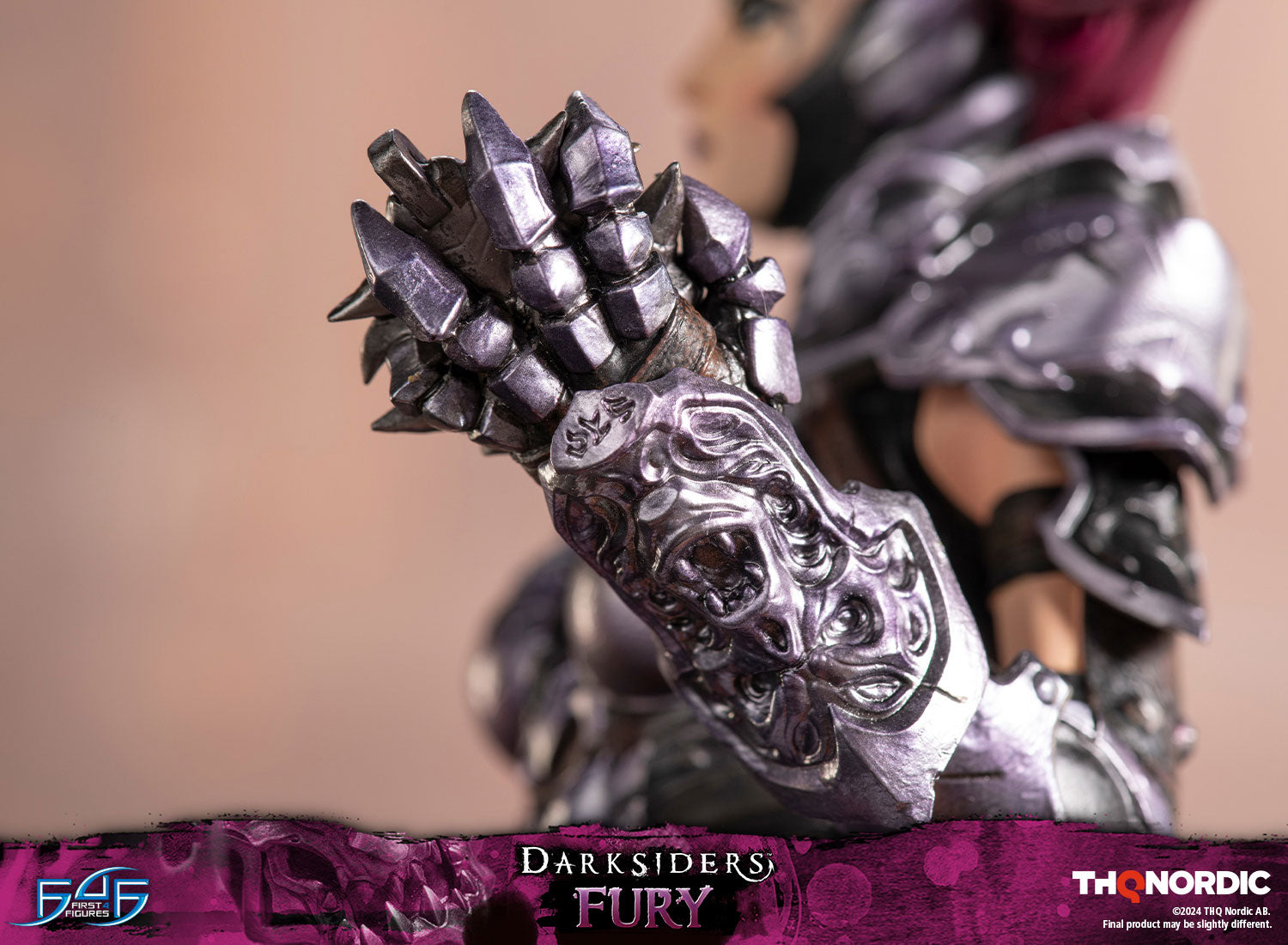 First 4 Figures: Darksiders - Fury 17.7 Pulgadas