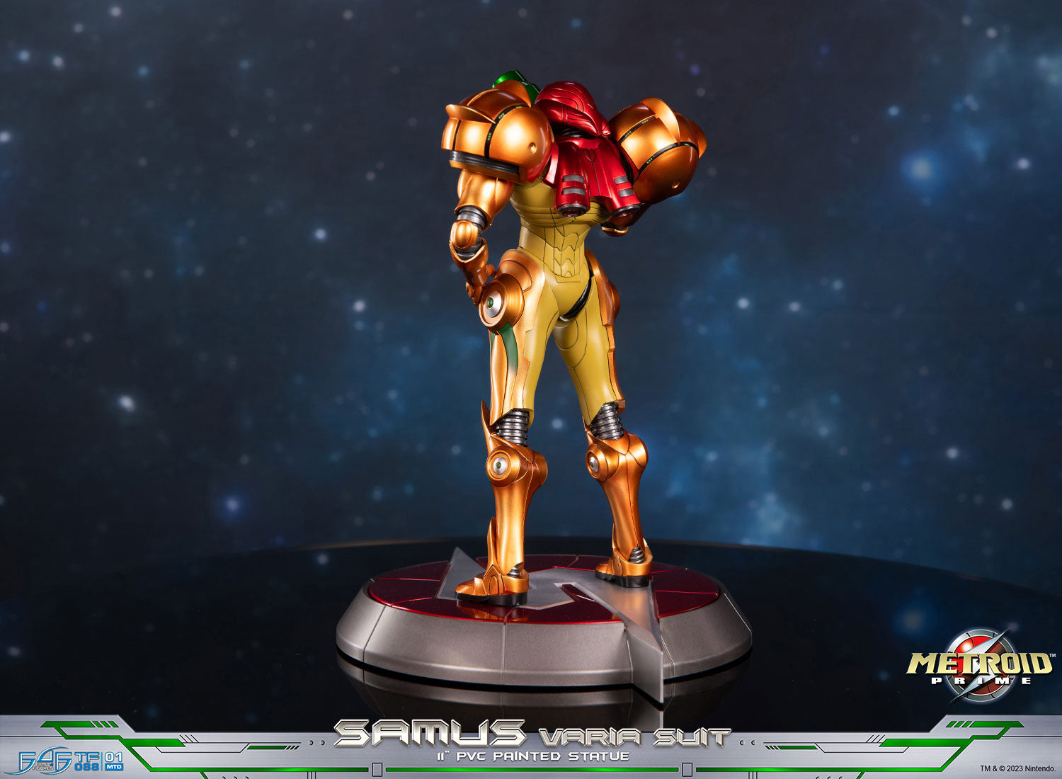 First 4 Figures: Metroid Prime - Samus Traje Varia Edicion Estandar