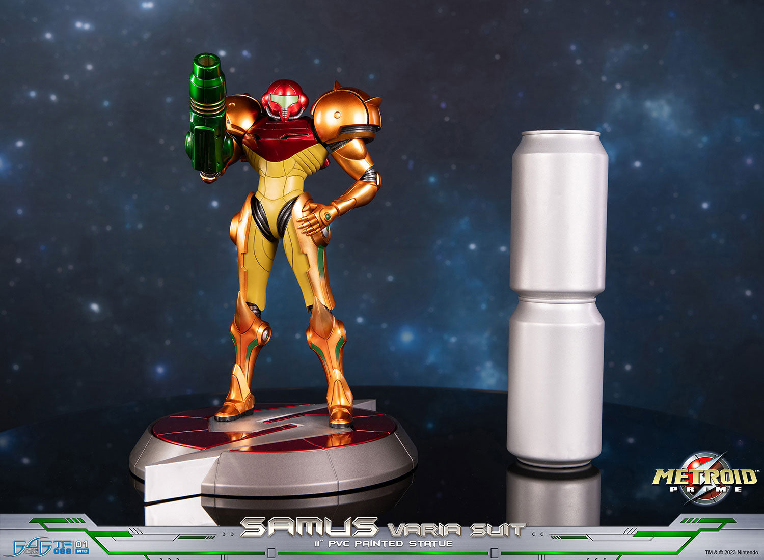 First 4 Figures: Metroid Prime - Samus Traje Varia Edicion Estandar