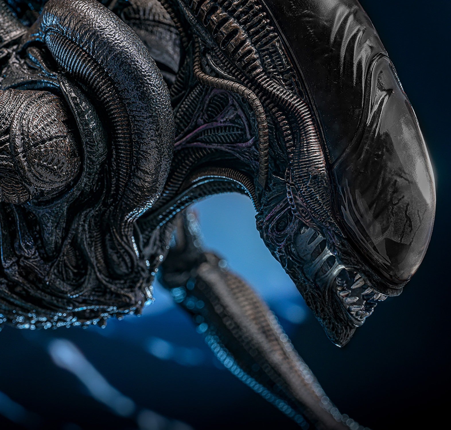 Hot Toys Movie Masterpiece Series: Alien Romulus - Scorched Xenomorph Escala 1/6