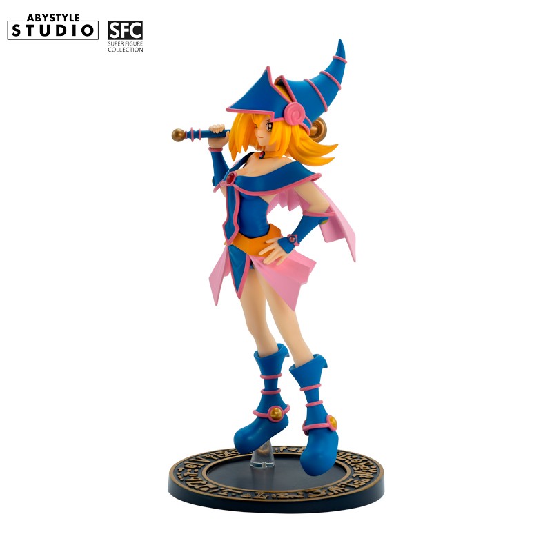 ABYStyle Super Figure Collection: Yu Gi Oh - Chica Maga Oscura Escala 1/10