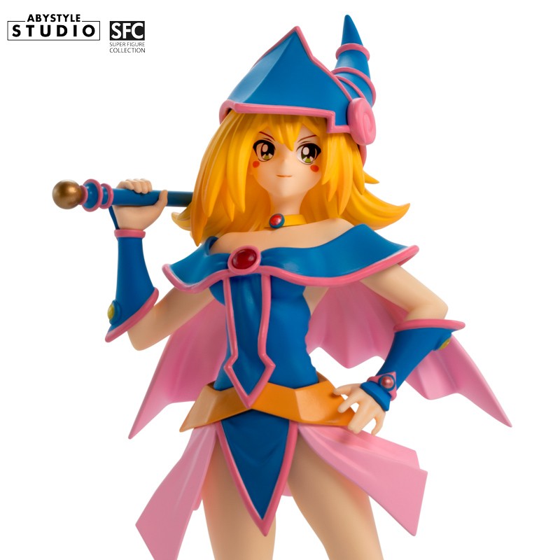 ABYStyle Super Figure Collection: Yu Gi Oh - Chica Maga Oscura Escala 1/10