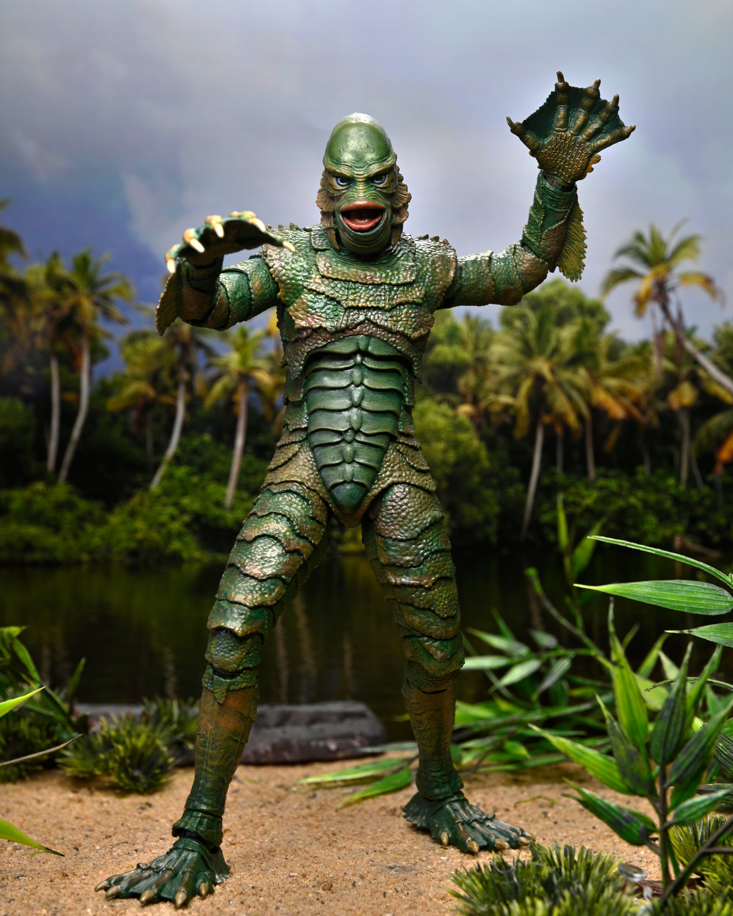 NECA Figura de Acción Ultimate: Universal Monster - Criatura De La Laguna Negra 7 Pulgadas