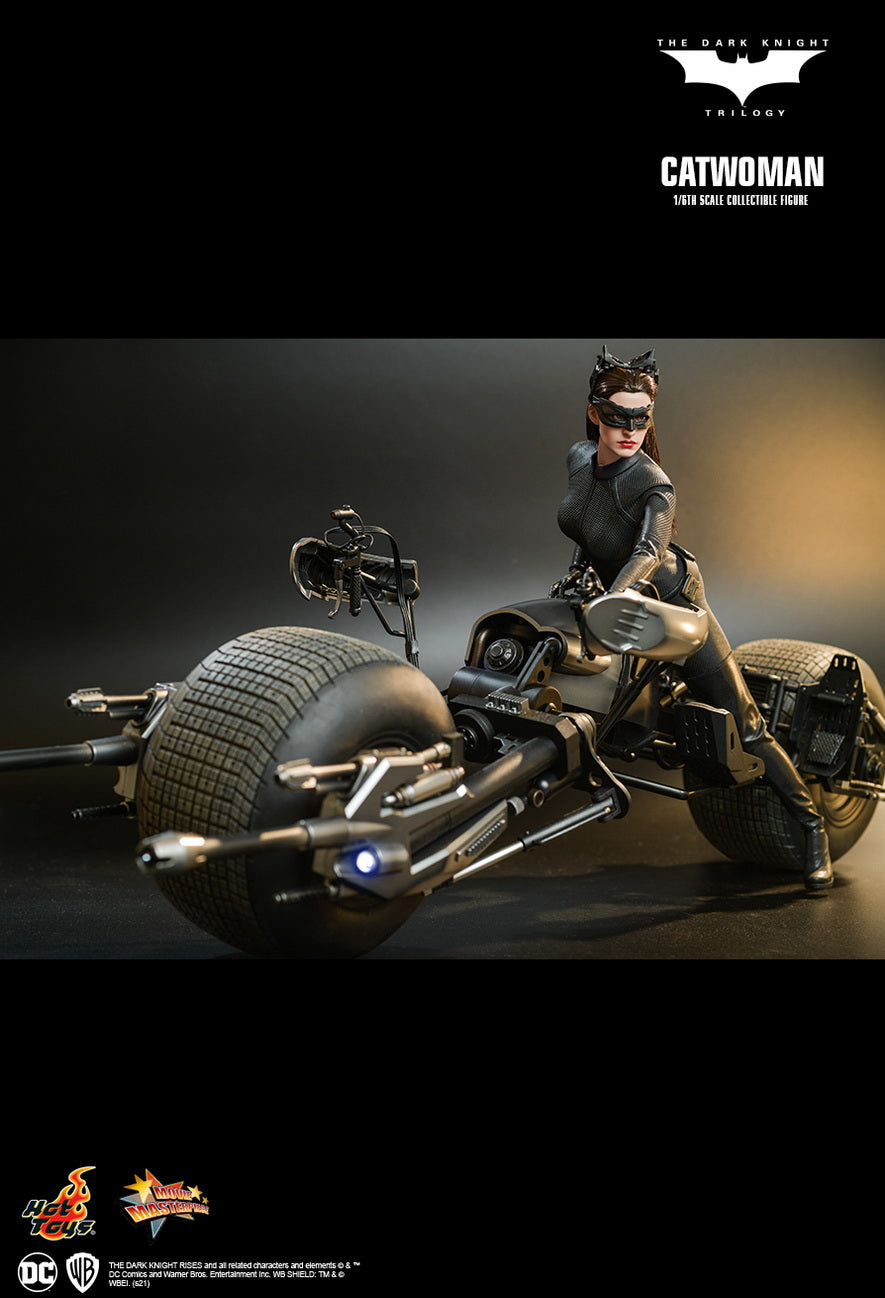 Hot Toys Movie Masterpiece Series: DC The Dark Knight Trilogy - Catwoman Escala 1/6