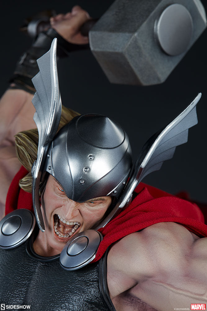 Sideshow Premium Format: Marvel - Thor Estatua