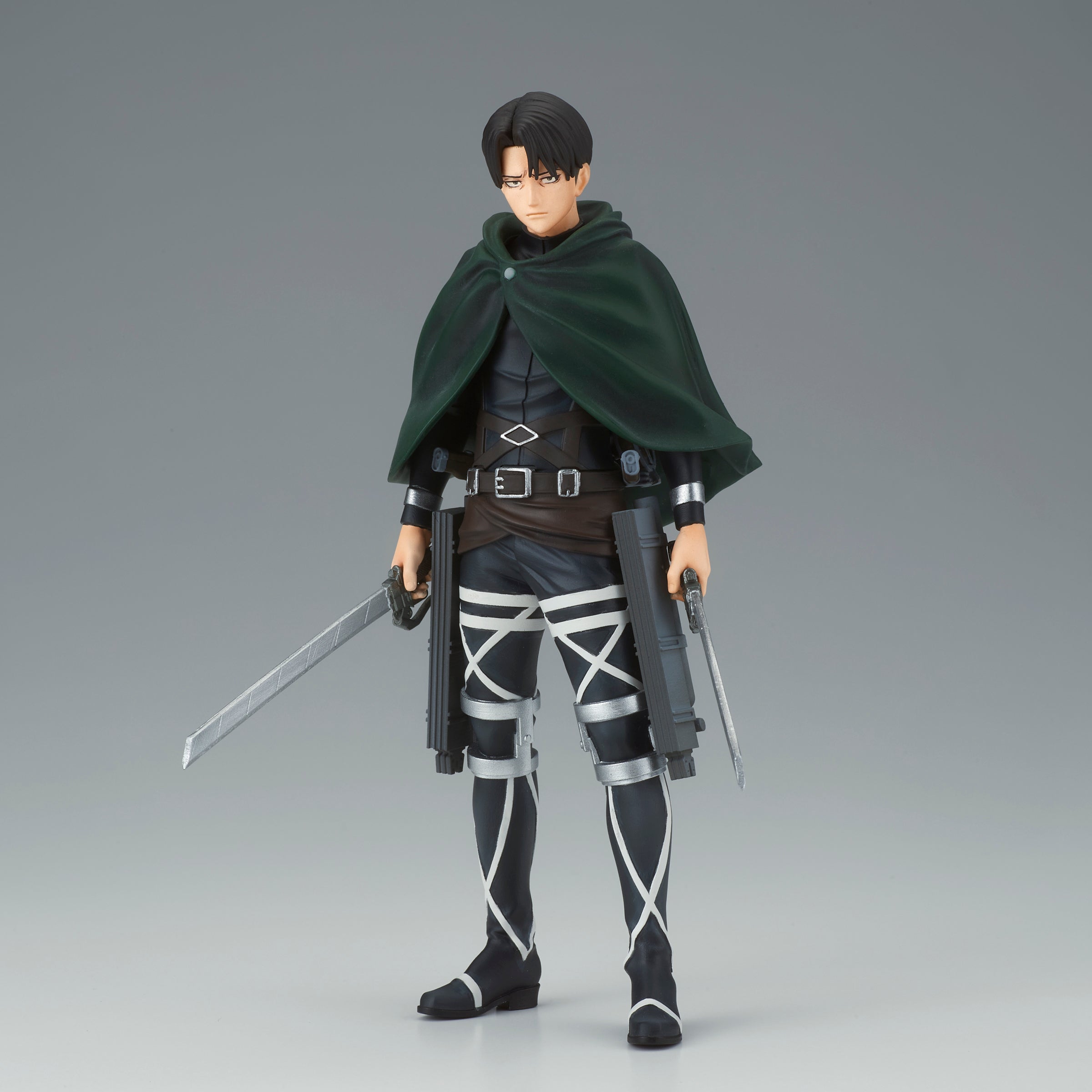 Banpresto: Attack On Titan The Final Season - Levi Con Espadas