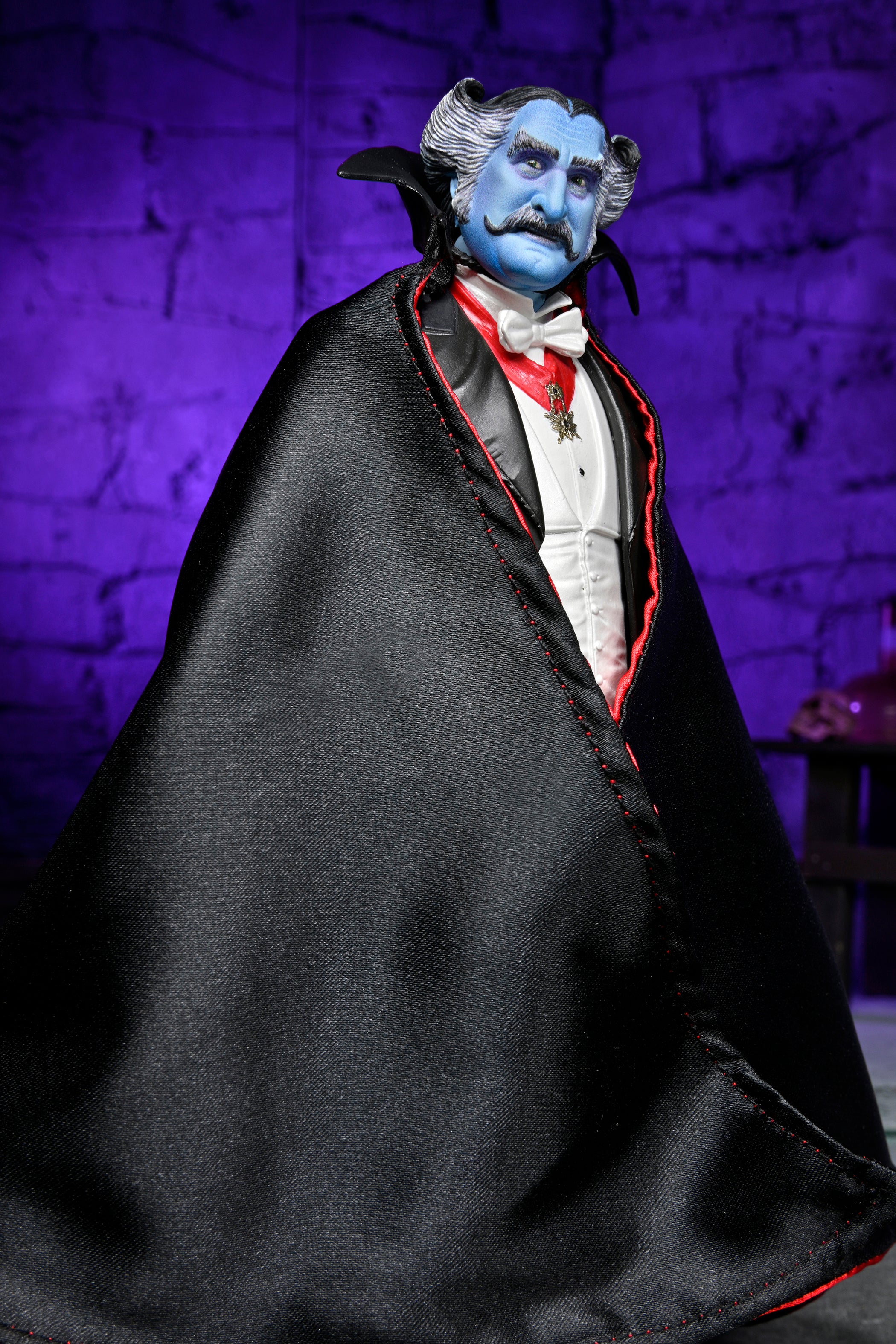 NECA Figura de Accion Ultimate: Rob Zombies The Munsters - The Count 7 Pulgadas