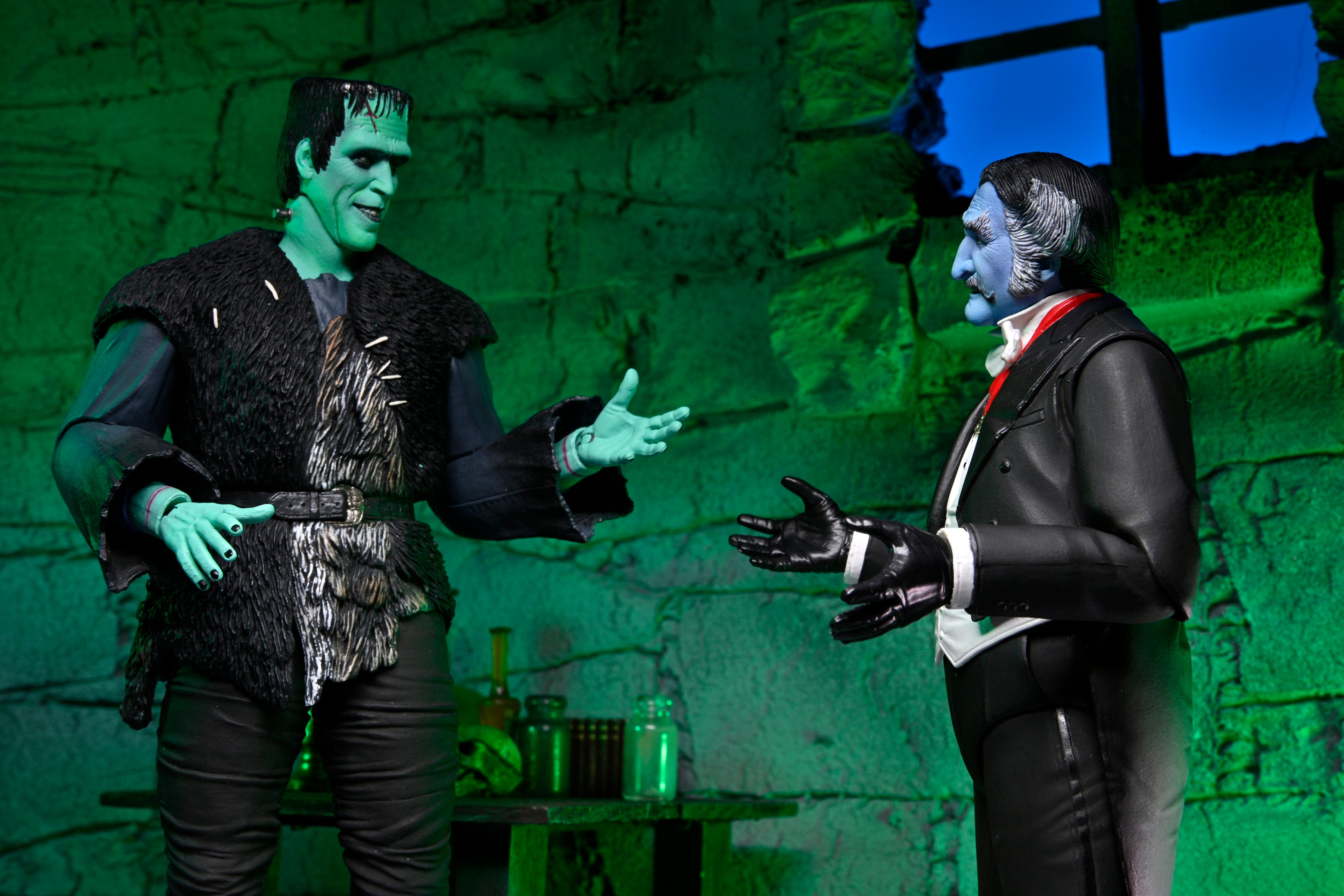 NECA Figura de Accion Ultimate: Rob Zombies The Munsters - The Count 7 Pulgadas