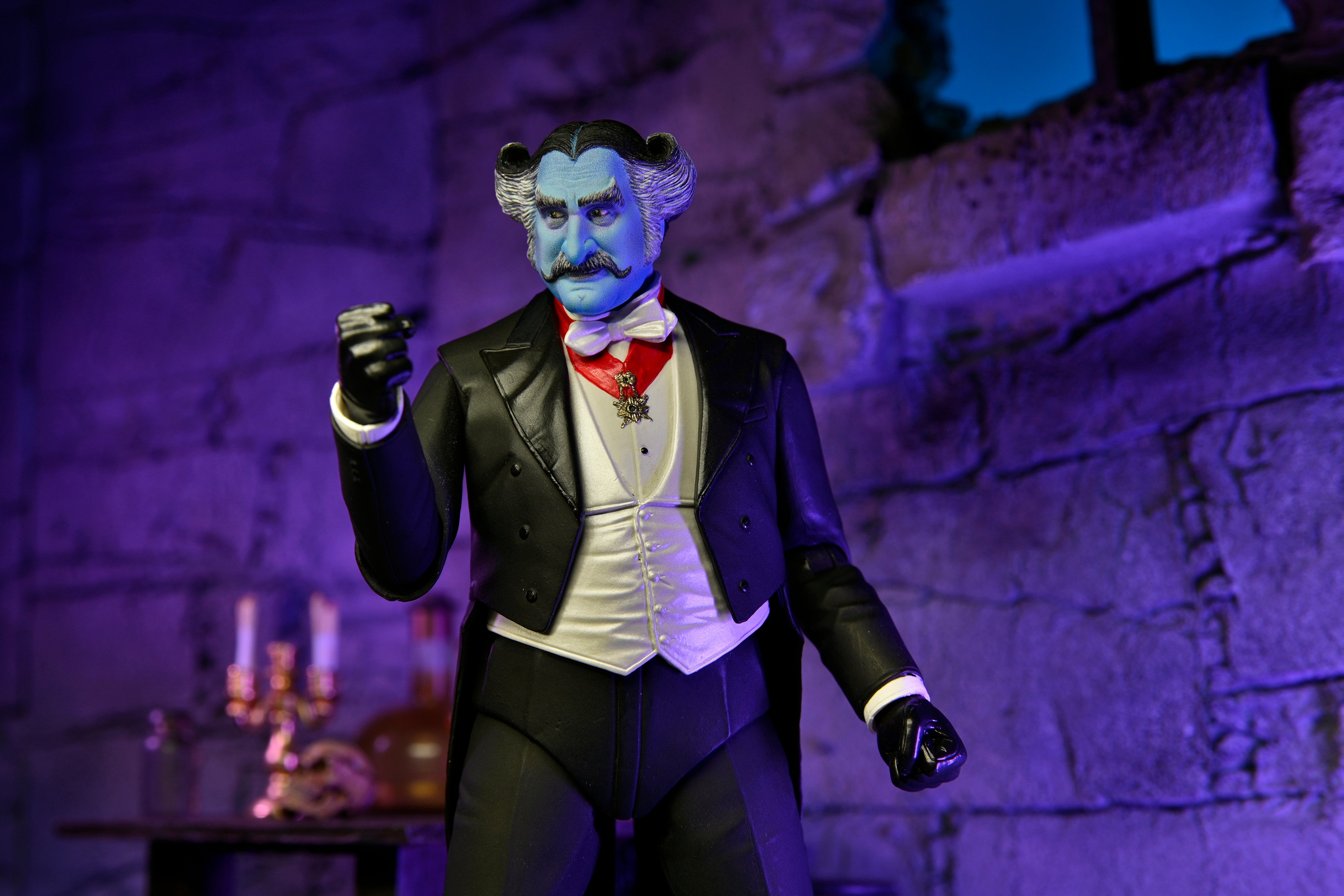 NECA Figura de Accion Ultimate: Rob Zombies The Munsters - The Count 7 Pulgadas