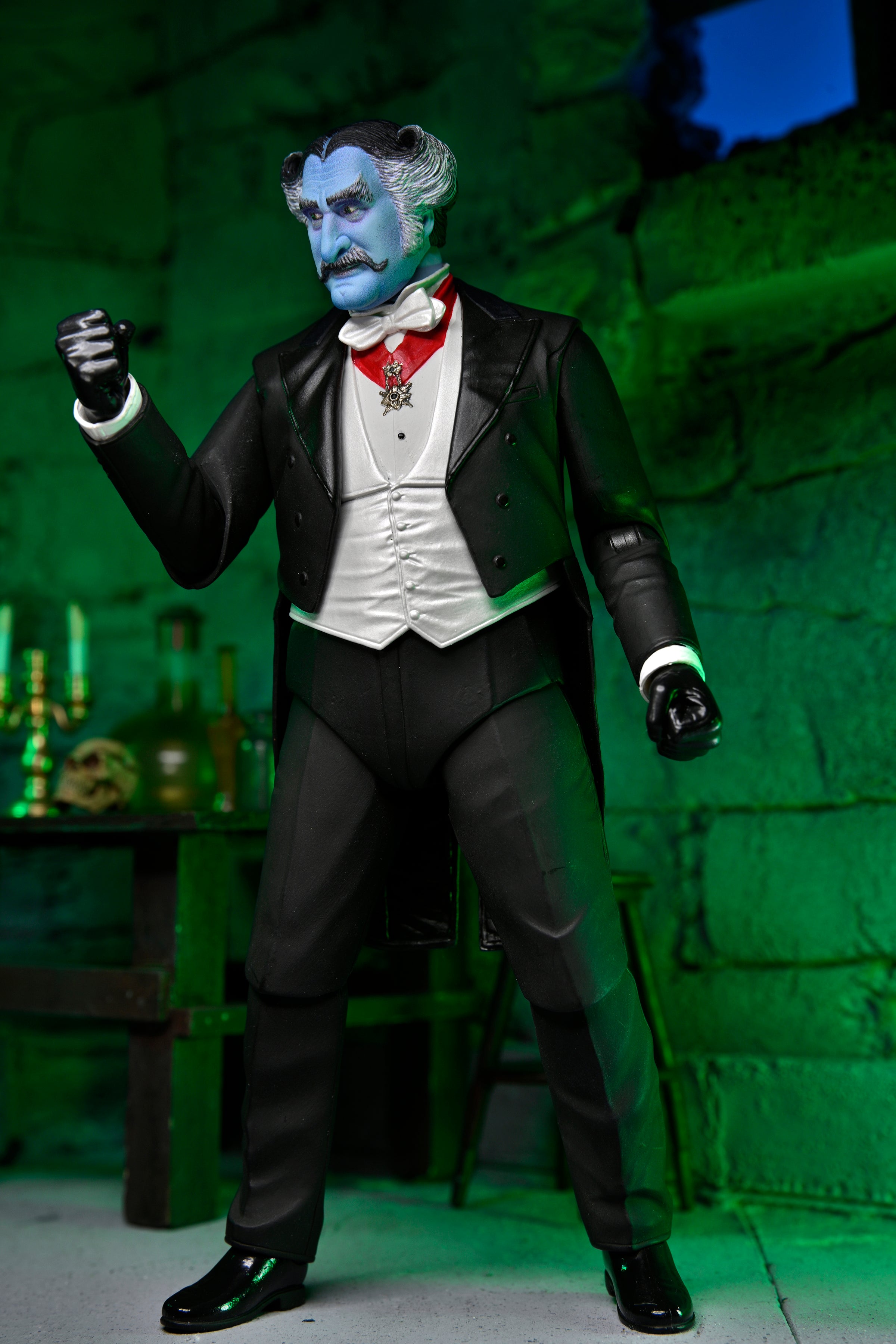 NECA Figura de Accion Ultimate: Rob Zombies The Munsters - The Count 7 Pulgadas