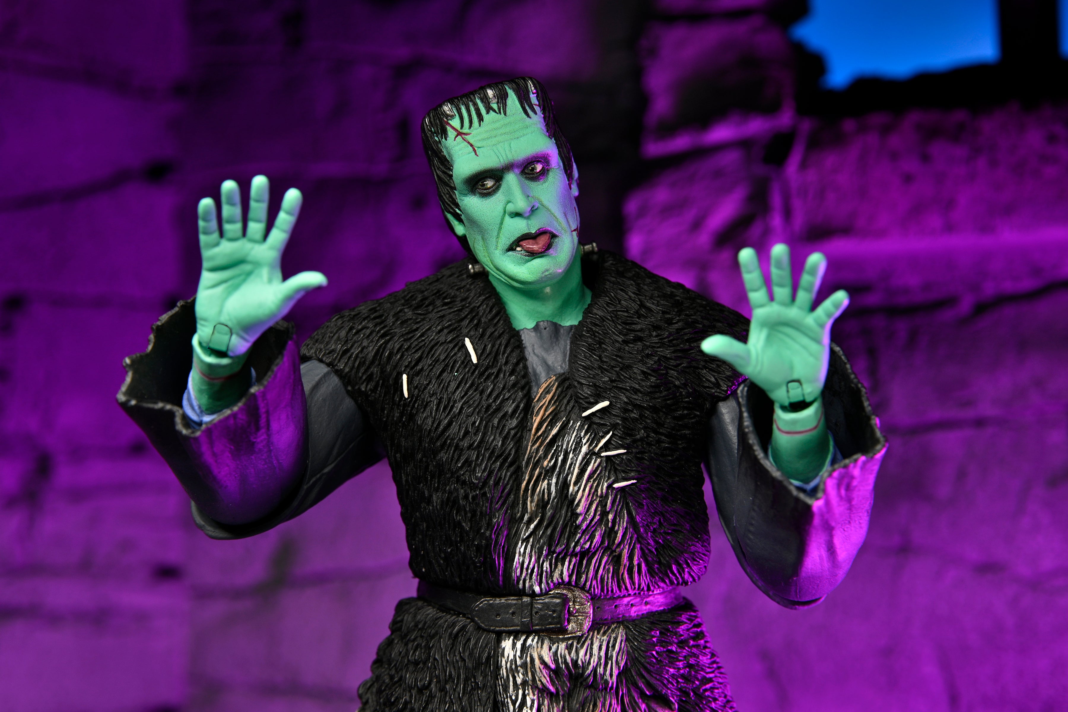 NECA Figura de Accion Ultimate: Rob Zombies The Munsters - Herman Munster 7 Pulgadas