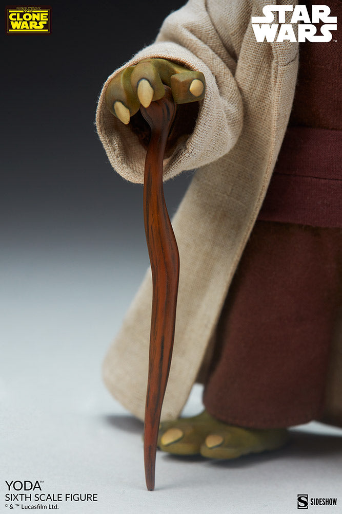 Sideshow Collectibles: Star Wars The Clone Wars - Yoda Escala 1/6